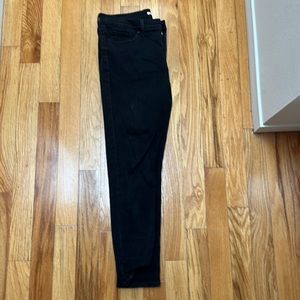 Levi’s - 311 Shaping Skinny Black Jeans